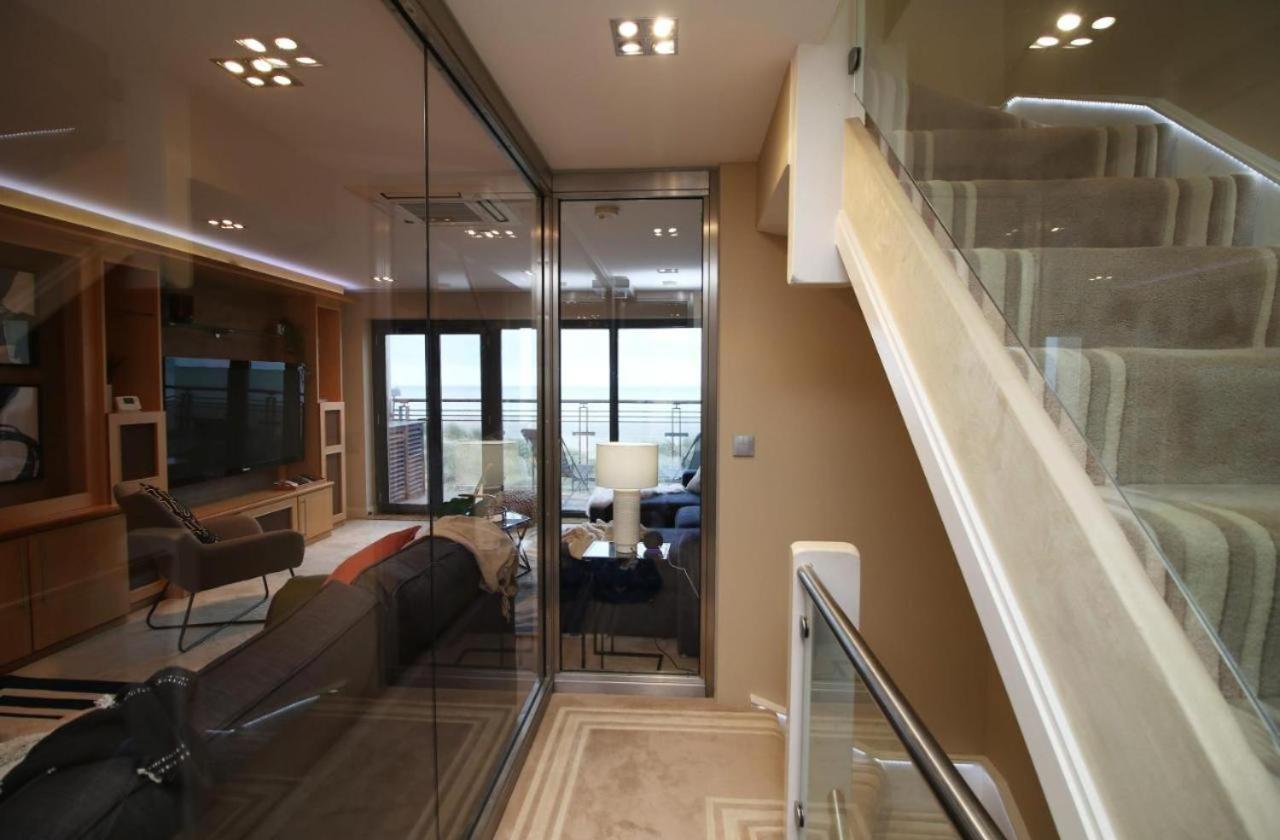 Holiday home Bayview House By Mgroupsa - Free Parking, On The Sea Front, Close To Marina